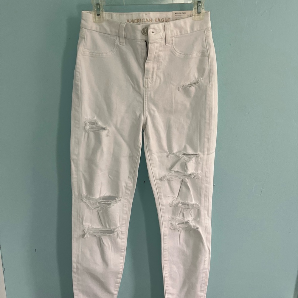 American Eagle Outfitters Women's White Distressed Jeans